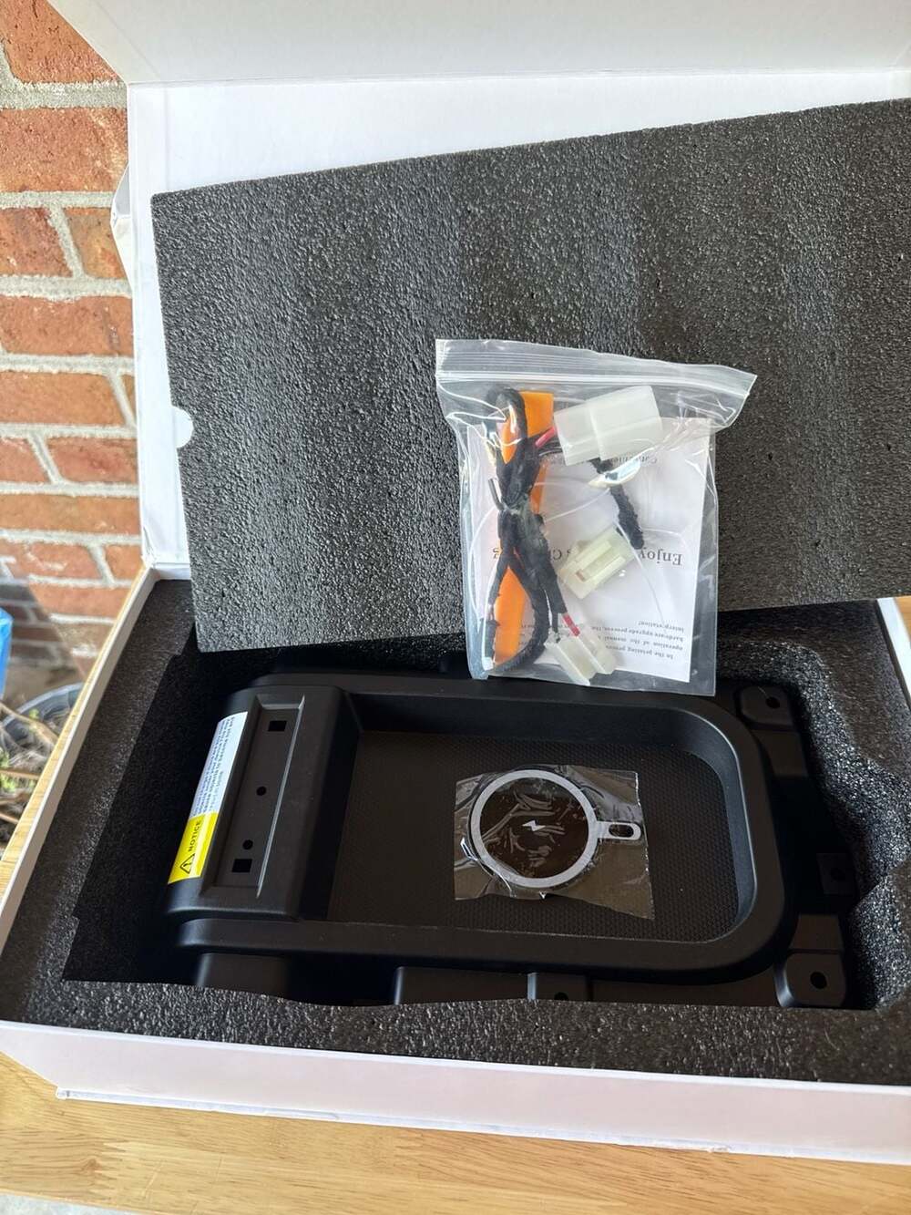 Toyota Tundra 2014-2021 Center Console Wireless Charger Tray 15W Fast Charging